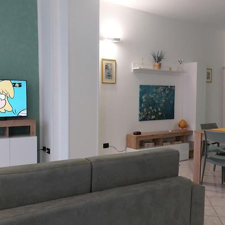 Casa Vacanze Fronte Castello Мартано Екстер'єр фото